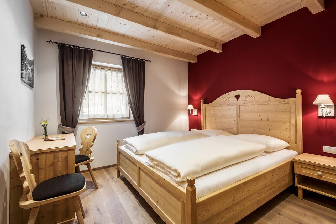 Вилла Pradel Dolomites Сан-Мартино-ин-Бадия Экстерьер фото